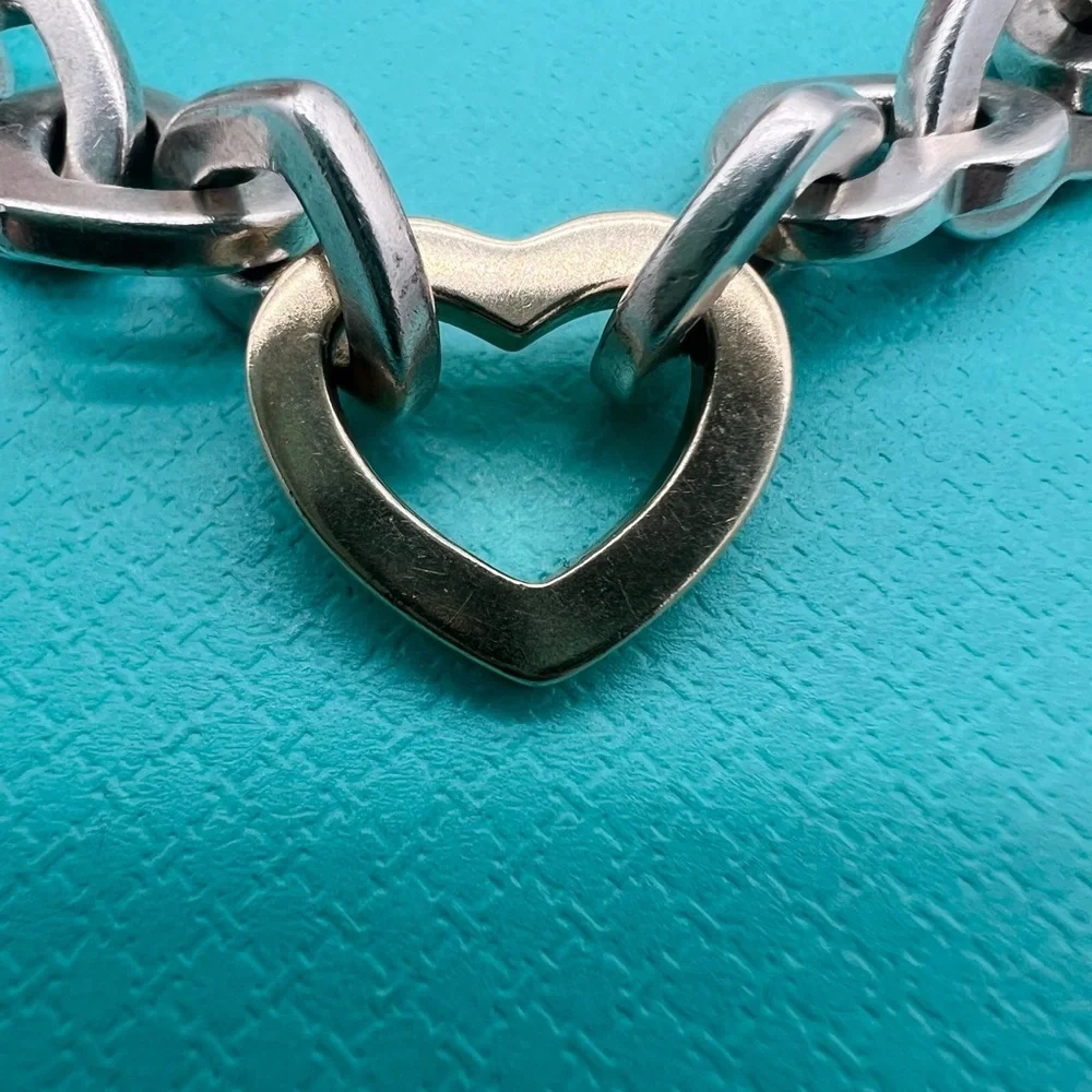 🔴Authentic Tiffany & Co Retired Vintage Multi HeartsSilver& Gold Heart Bracelet🔴 - Picture 4 of 10